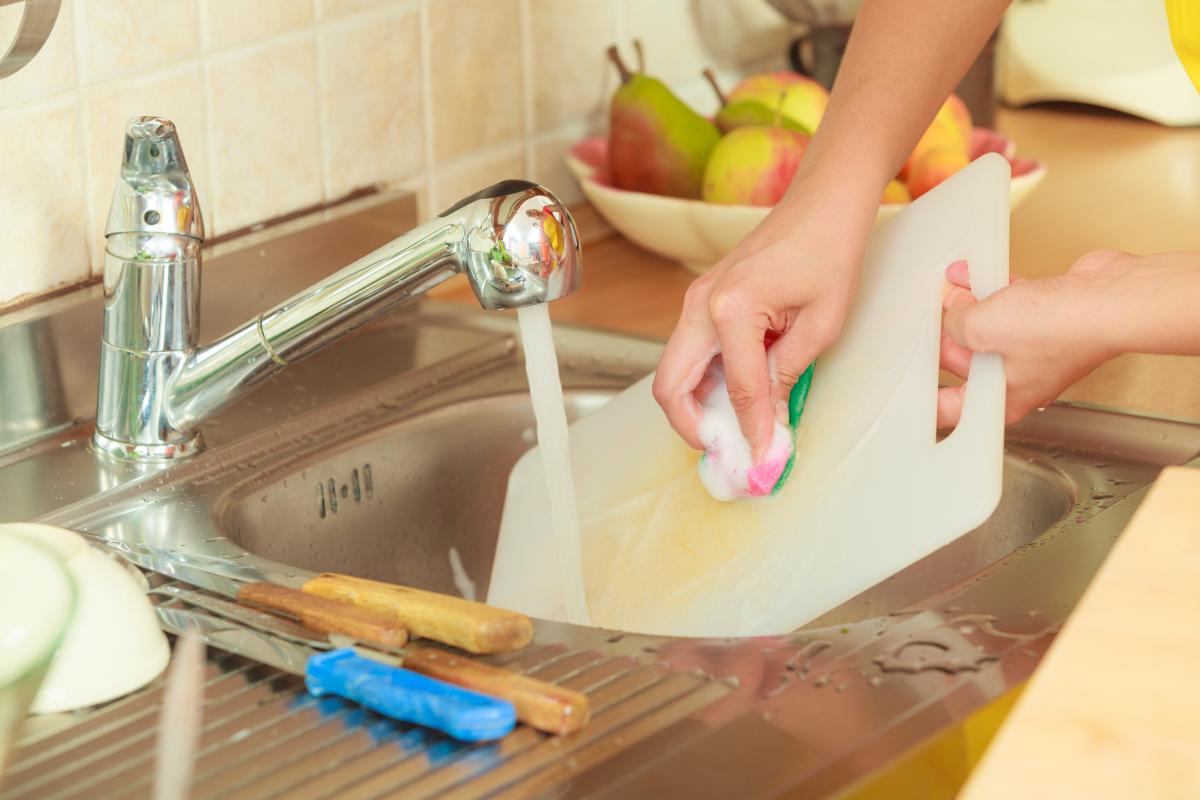 Į plastiką patenka ne tiek kvapas, kiek maisto spalva / nuotr. depositphotos.com